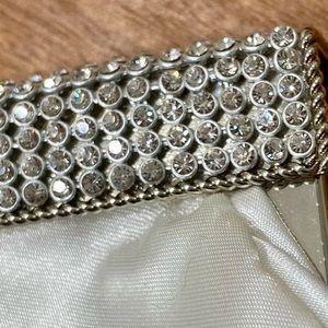 Elegant satin and jewels evening purse